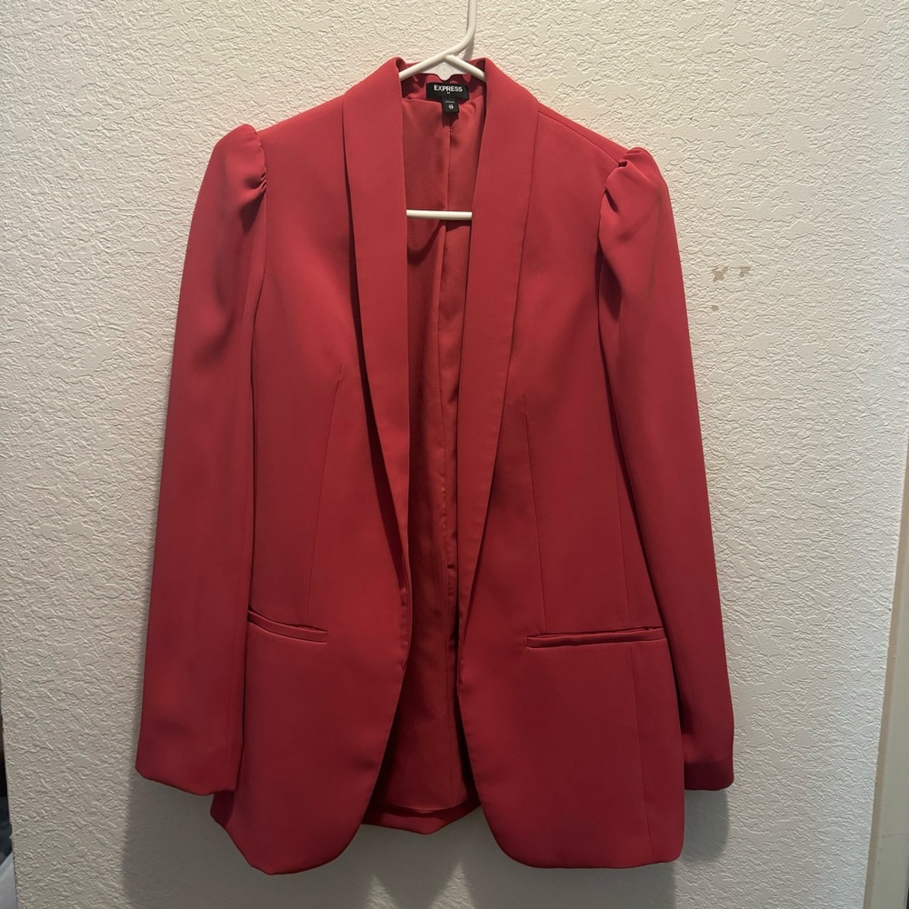 Express pink blazer, never worn XS 100% Polystyrene